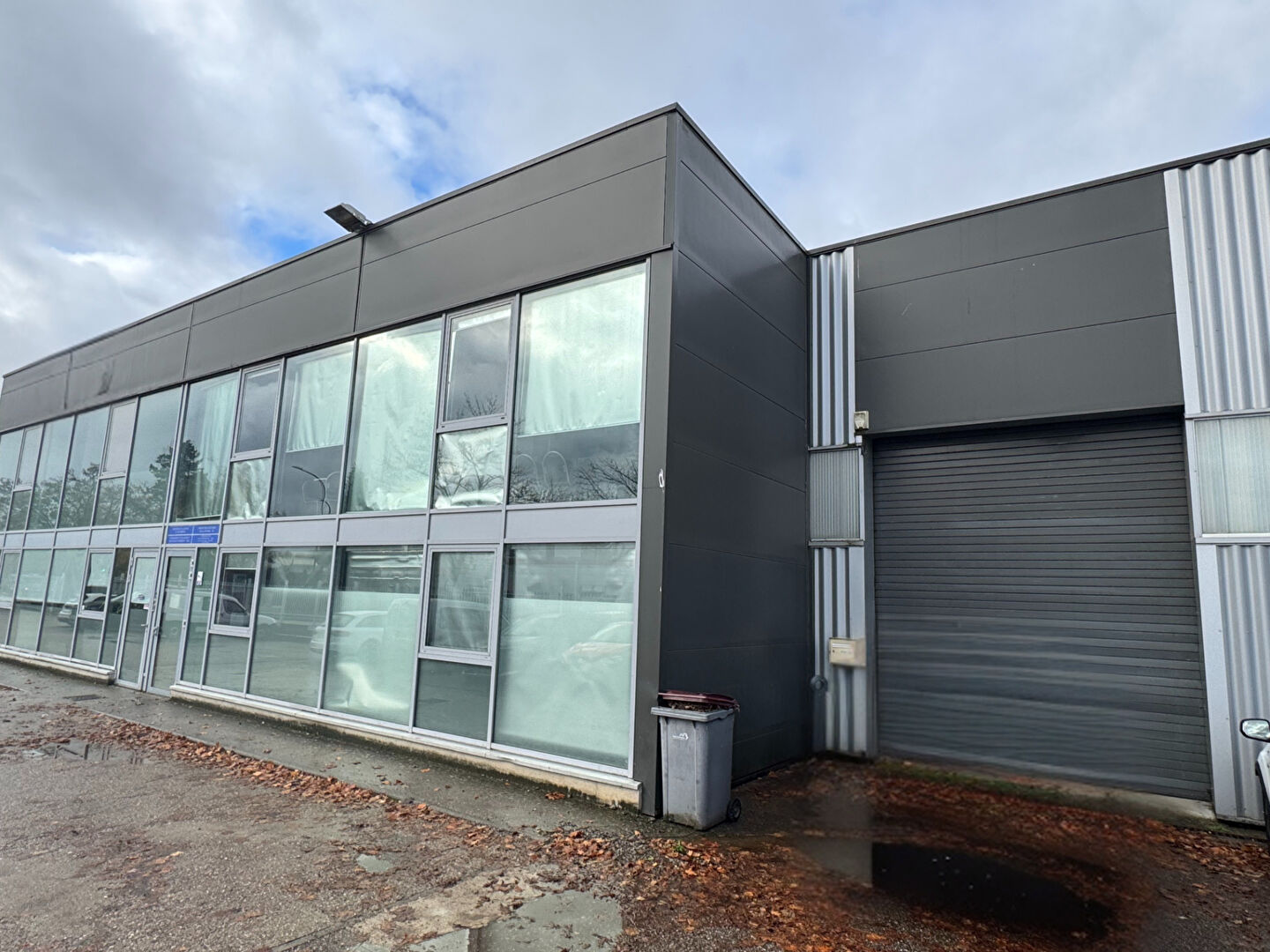 A VENDRE LOCAL D'ACTIVTE 390 M² METZ ACTIPÔLE