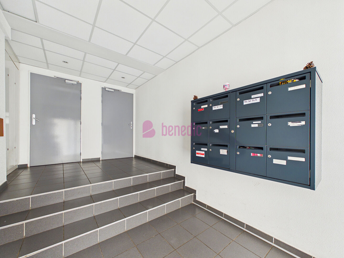 HAM-SOUS-VARSBERG: A VENDRE APPARTEMENT RÉCENT AVEC BALCON ET PARKING PRIVATIF
