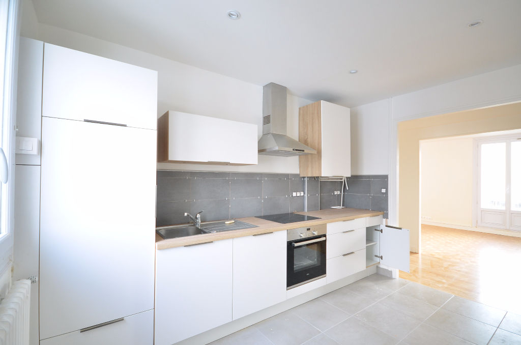 BREST CENTRE VILLE - T4 spacieux de 80m² avec balcon