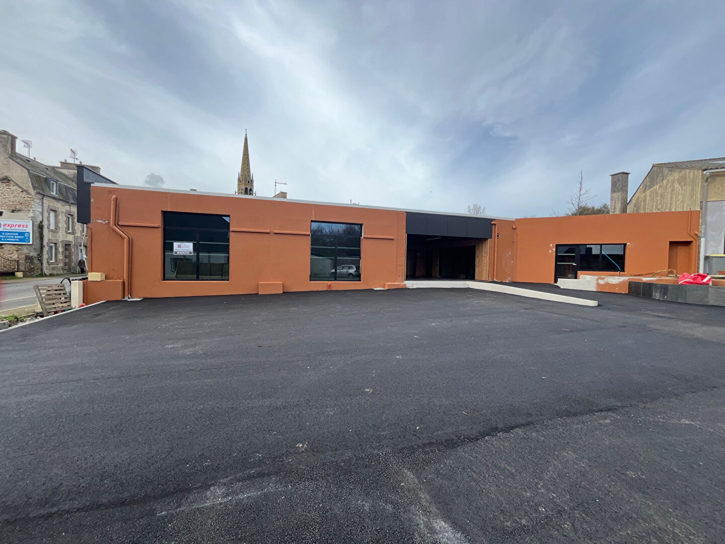 Visuel 2 de l'annonce : Local commercial / Bureaux neufs de 37 à 96m²