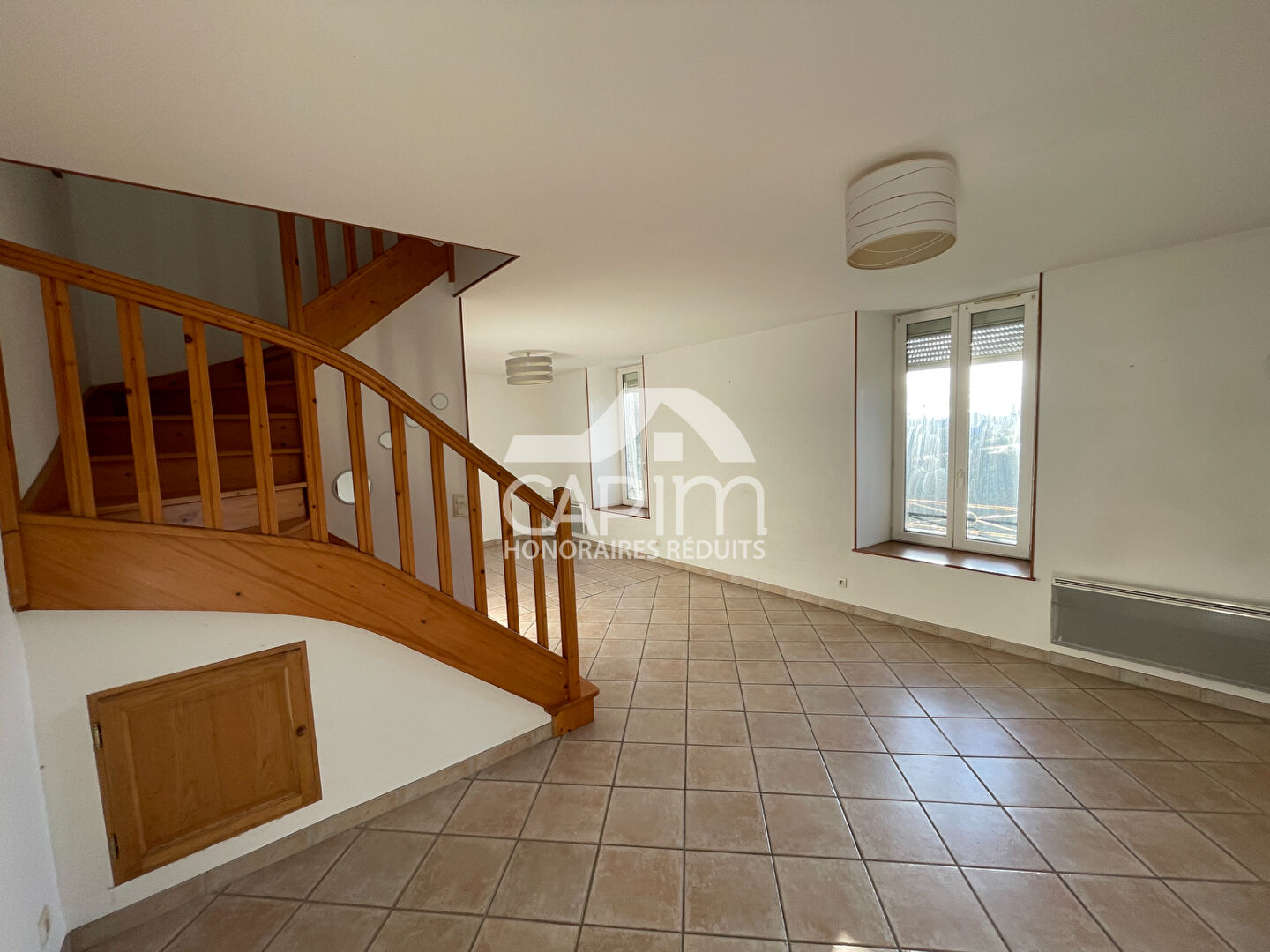 Photo Maison Fougeres 7 pièce(s) 169 m2-5 chambres- terrain de 6905m2 -spécial investisseur image 3/6