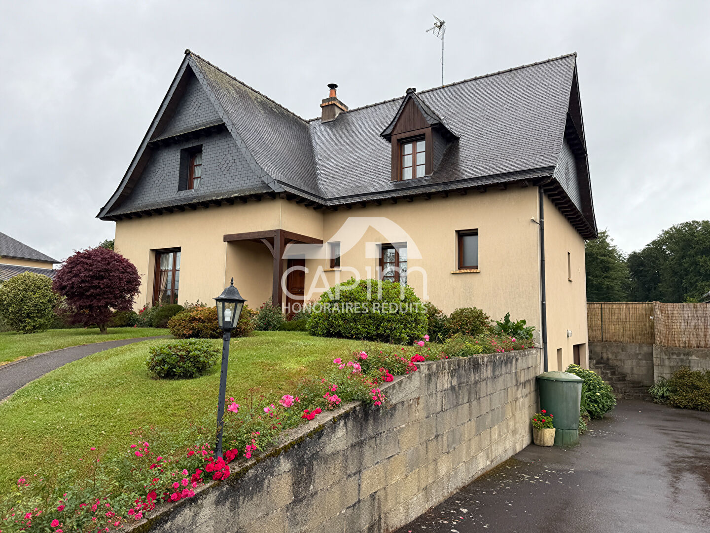 Maison Laignelet sur sous-sol complet7 Pièces - 5Ch. -