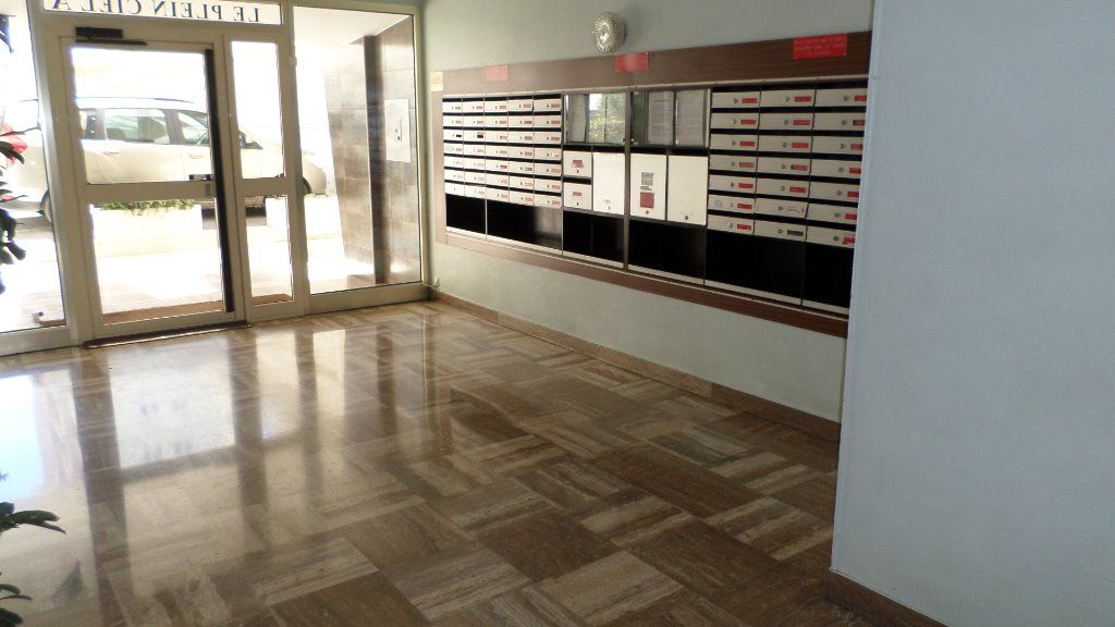 Photo A vendre Appartement Toulon 3 pièce spacieux image 1/4