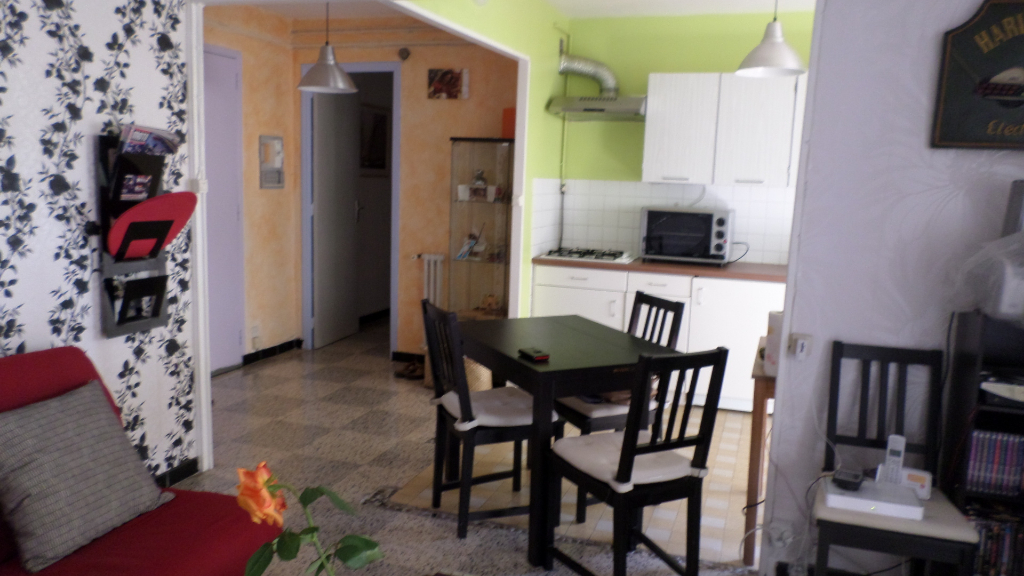 TOULON Pont du las grand T2 avec TERRASSE