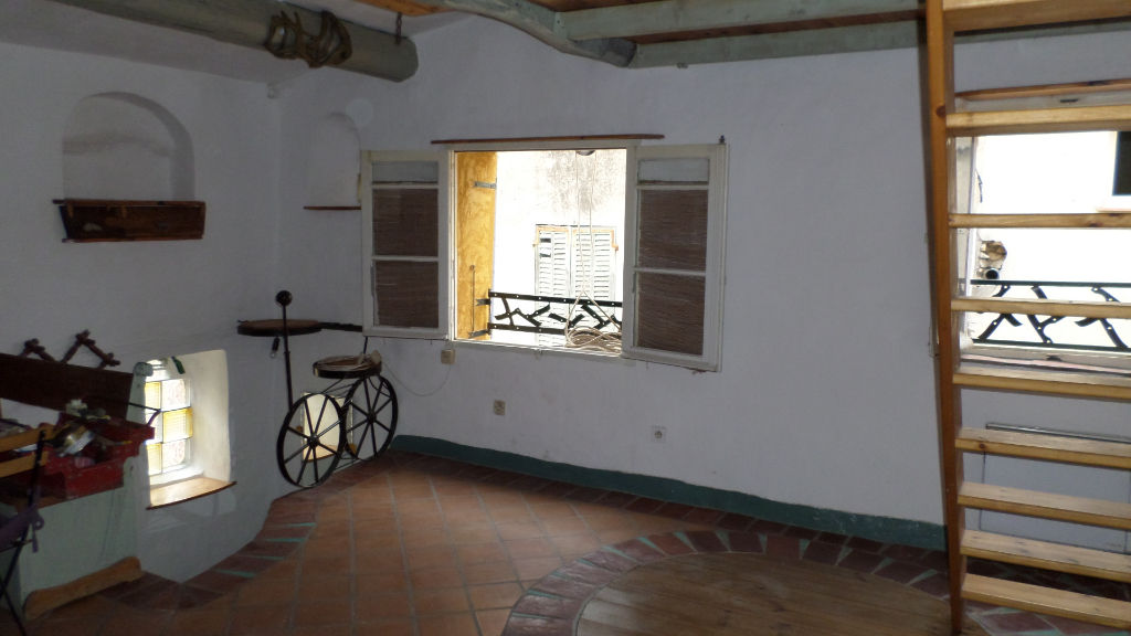 Atypique au BEAUSSET