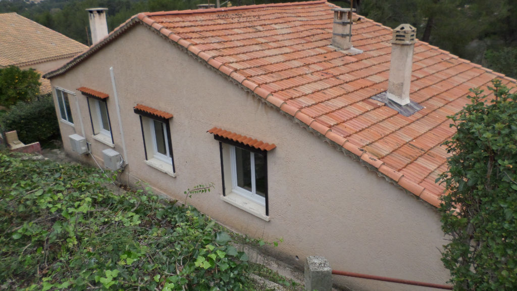 Photo TOULON OUEST MAISON T4 CONTEMPORAINE image 2/5