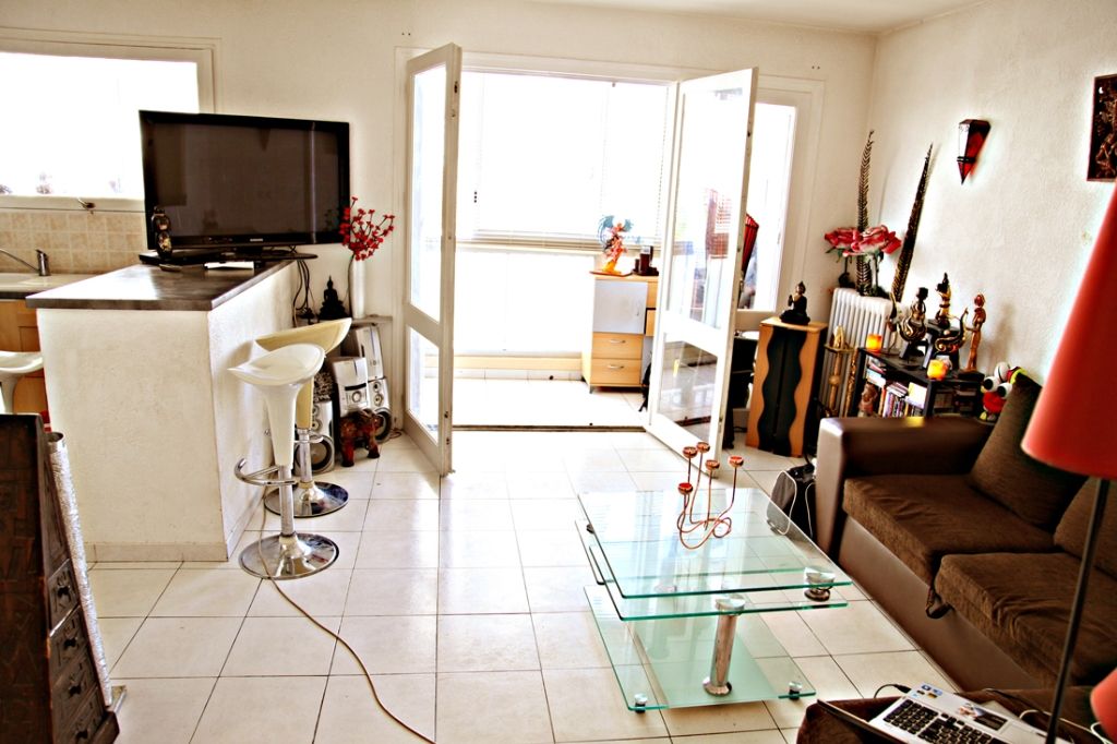 Photo TOULON OUEST T1BIS image 1/6