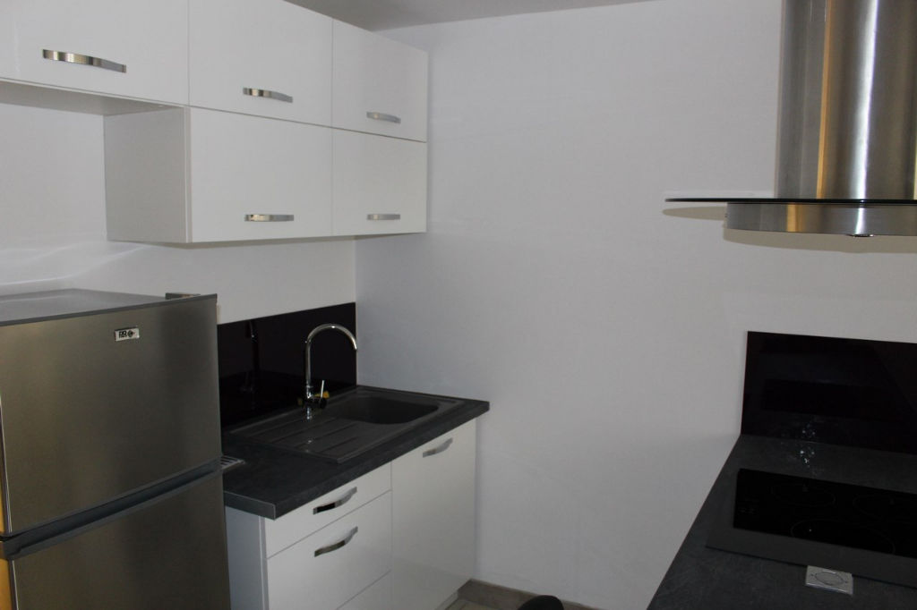 Photo Appartement La Valette Du Var 1 pièce(s) 25 m2 - meublé image 3/5