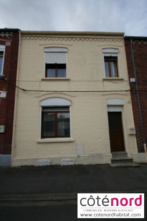 Photo Maison de ville rénovée image 1/4