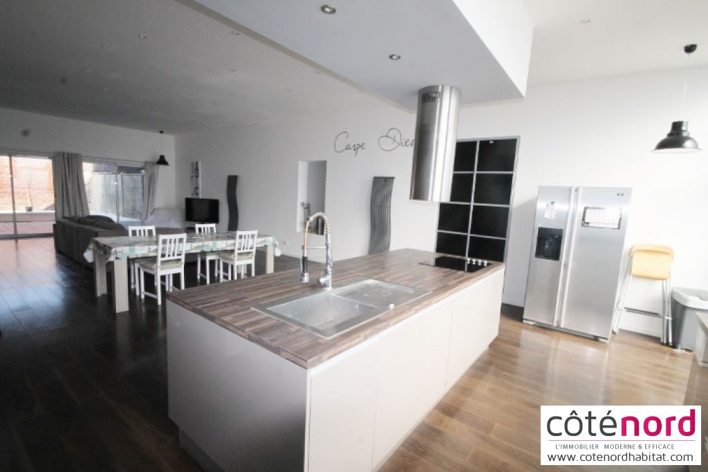 Photo Maison  4 pièce(s) 150 m2 image 2/4