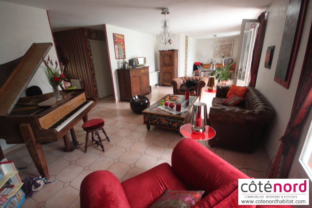 Photo Maison Cambrai 8 pièce(s) 135 m2 image 2/5