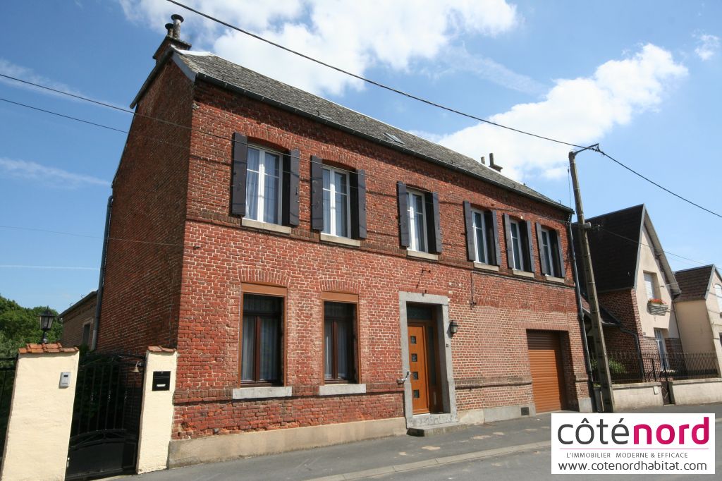 Maison Caudry 6 pièce(s) 139 m2