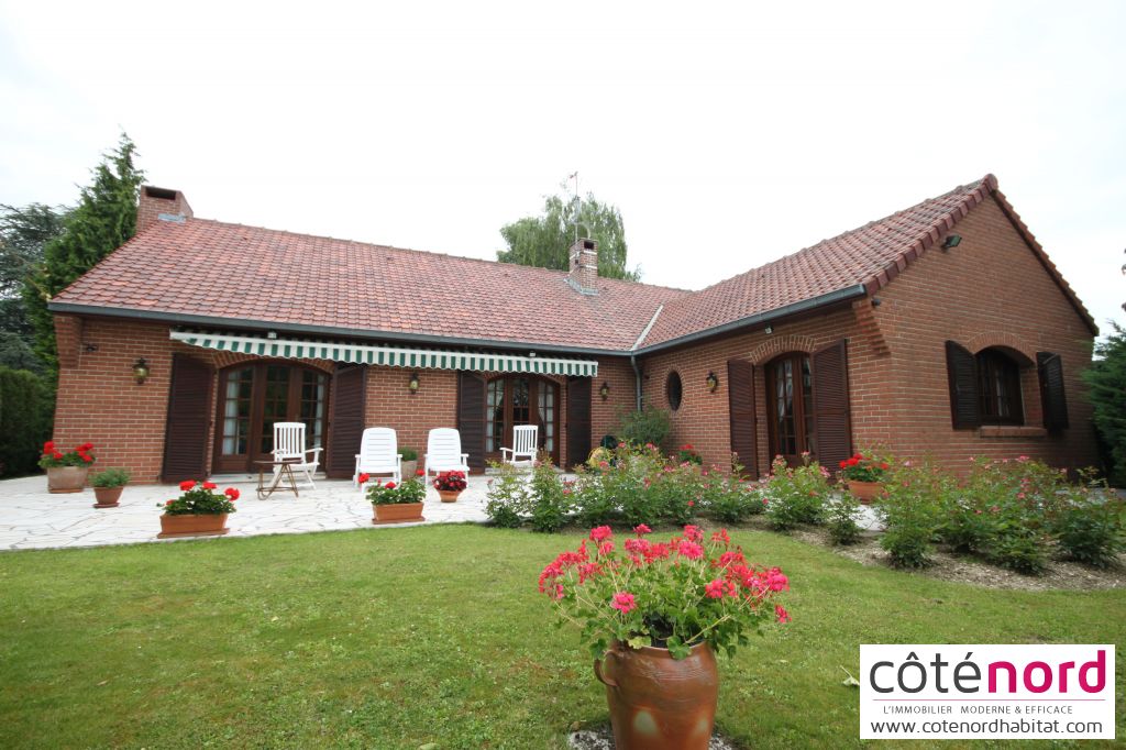 Maison Cambrai 7 pièce(s) 151 m2