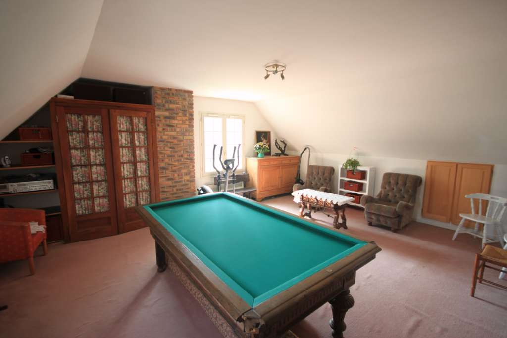 Photo Eswars - 8 Pièce(s) - 165 M2 image 5/6