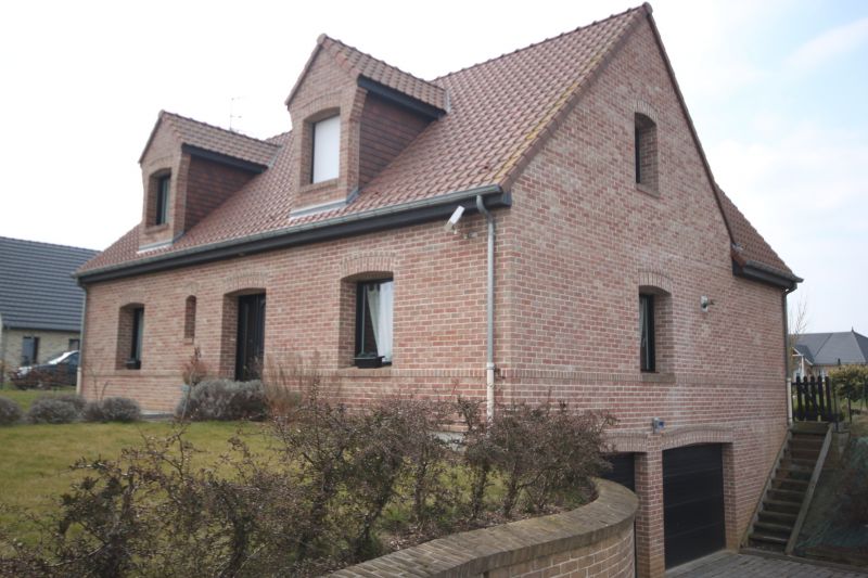 Photo Maison Cambrai 6 pièce(s) 151 m2 image 1/5