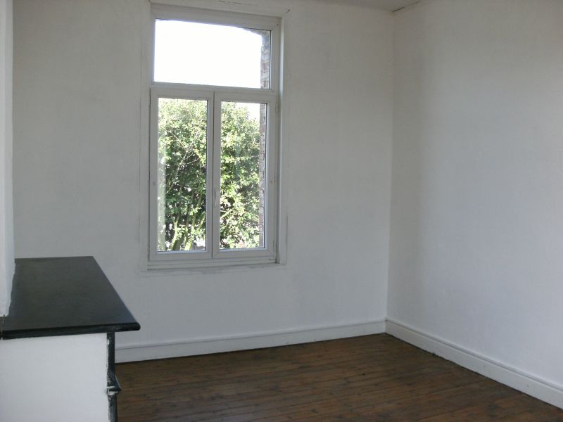 Photo Maison à louer sur Caudry image 3/4