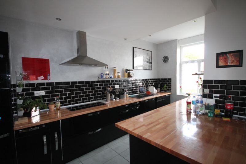 Maison Caudry 6 pièce(s) 205 m2