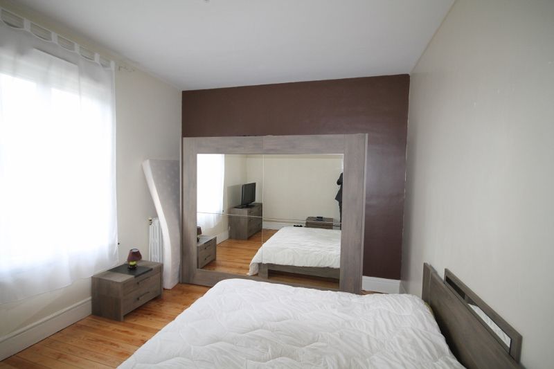 Photo Maison Bourgeoise  6 pièce(s) 200 m2 image 6/6