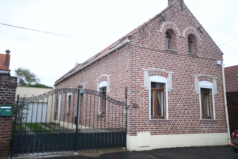 Photo Maison Cambrai 6 pièce(s) 110 m2 image 1/5