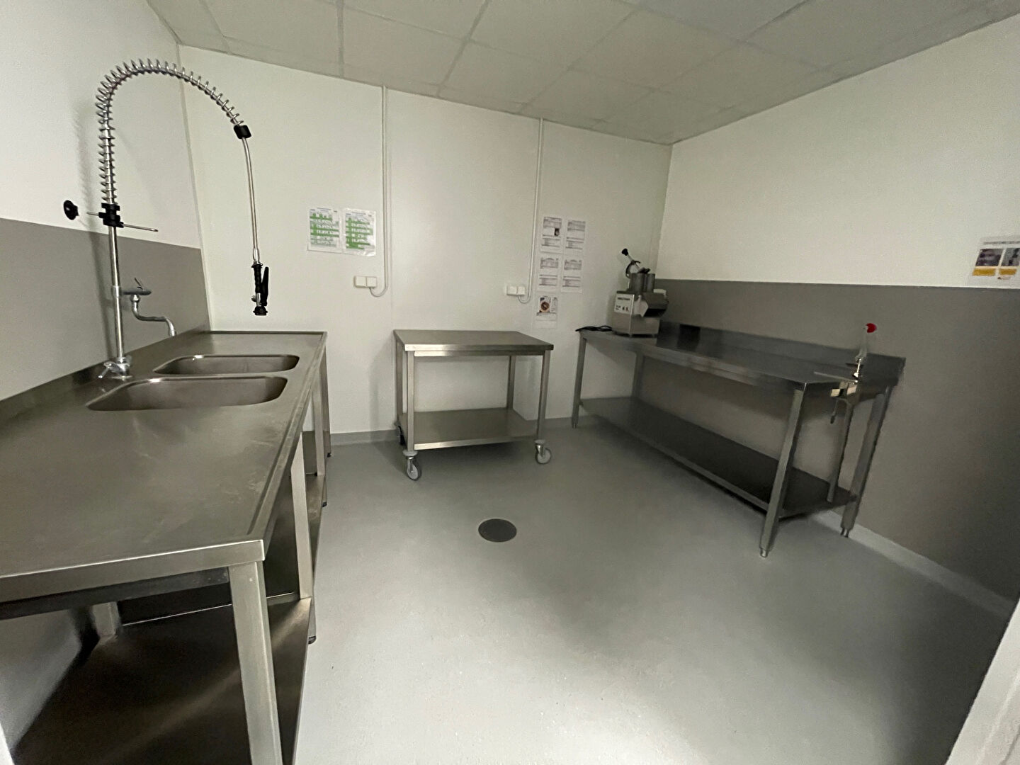 Photo Immeuble industriel ou commercial sur 6300 m2 de terrain image 5/6