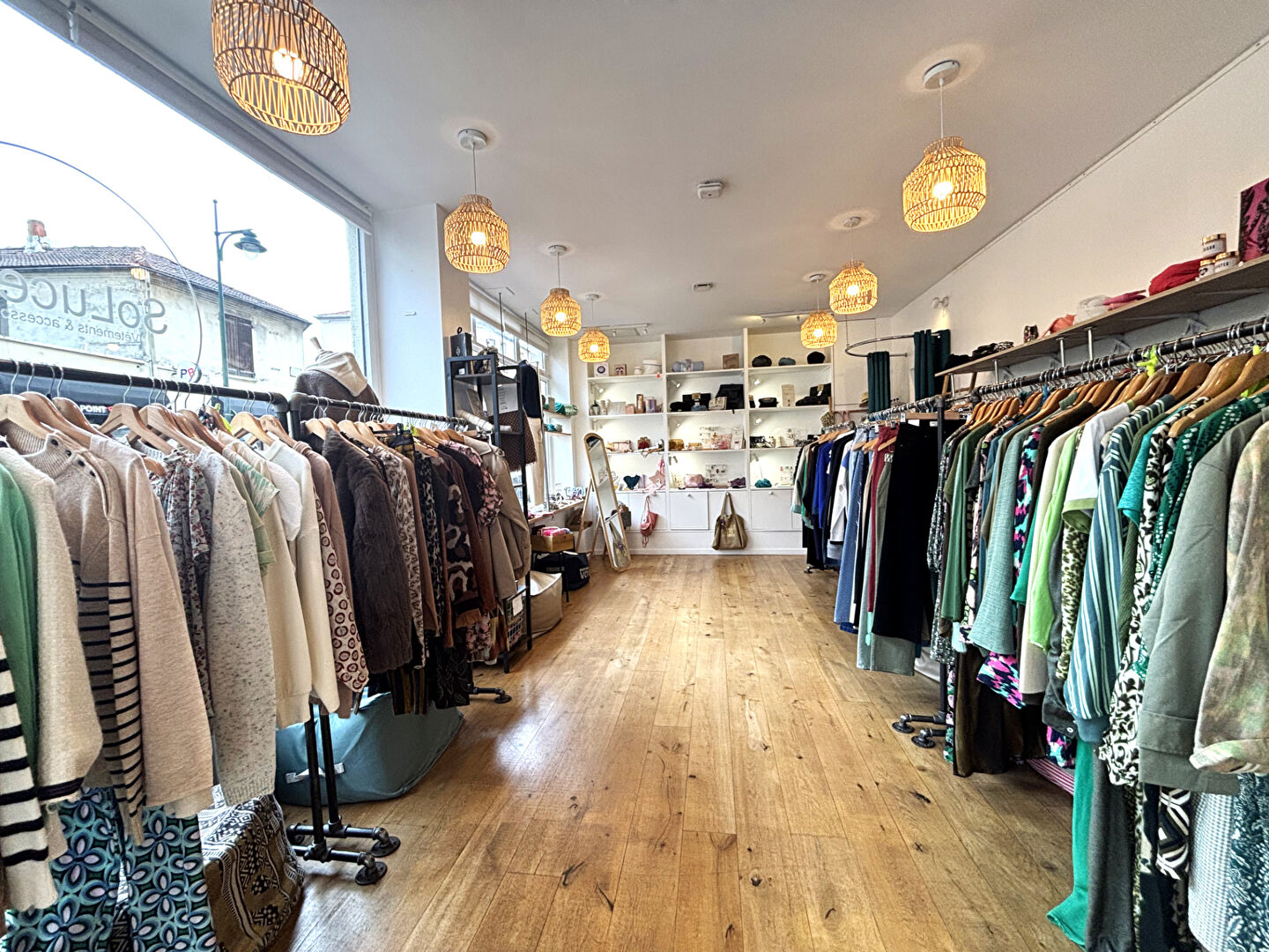 Photo Fonds de commerce - Prêt-à-porter & Accessoires - Malakoff image 2/4