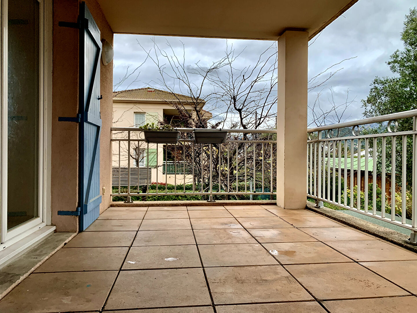 A vendre appartement de type 3 à Marseille avec terrasse et box fermé - Roy d'Espagne