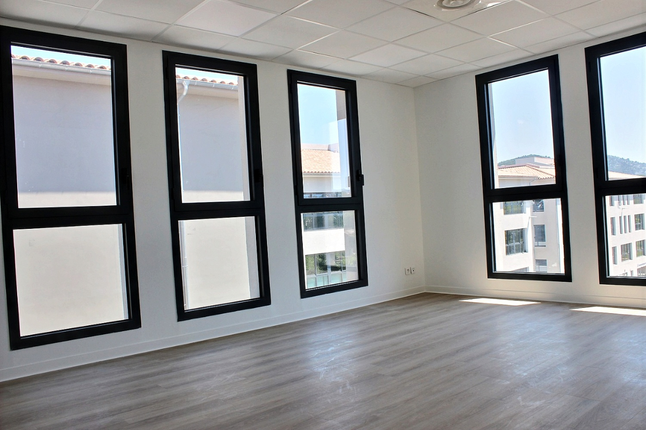 A louer bureaux - 13400 AUBAGNE