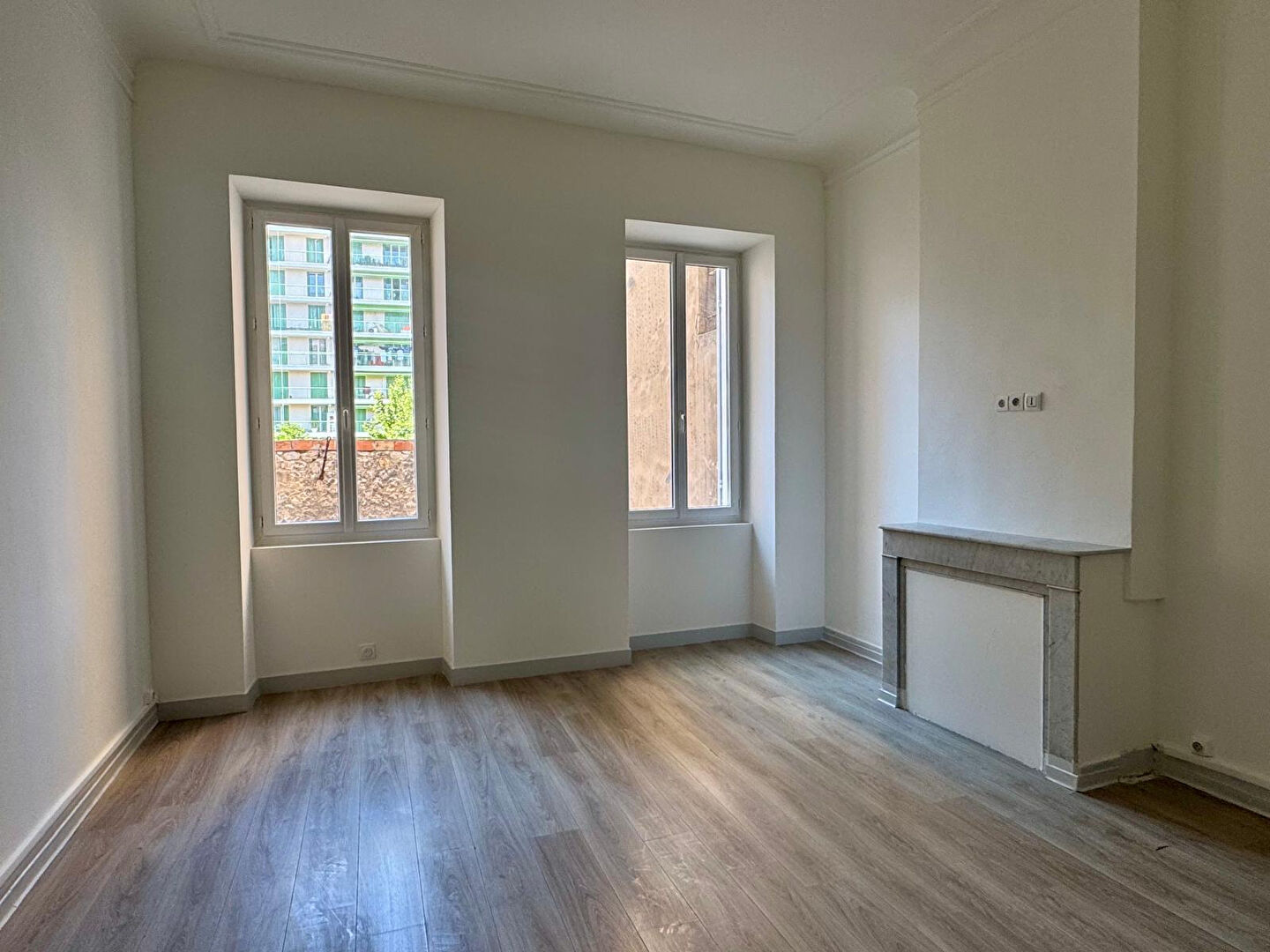 Agence immobilière de Era Marseille agence B.I.