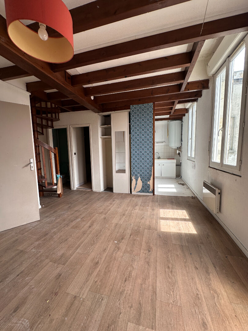 Photo A VENDRE - PROXIMITE GARE ST JEAN - Appartement T3 duplex de 54.32 m² image 2/5