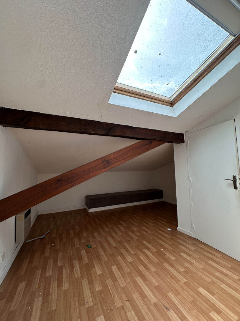 Photo A VENDRE - PROXIMITE GARE ST JEAN - Appartement T3 duplex de 54.32 m² image 5/5