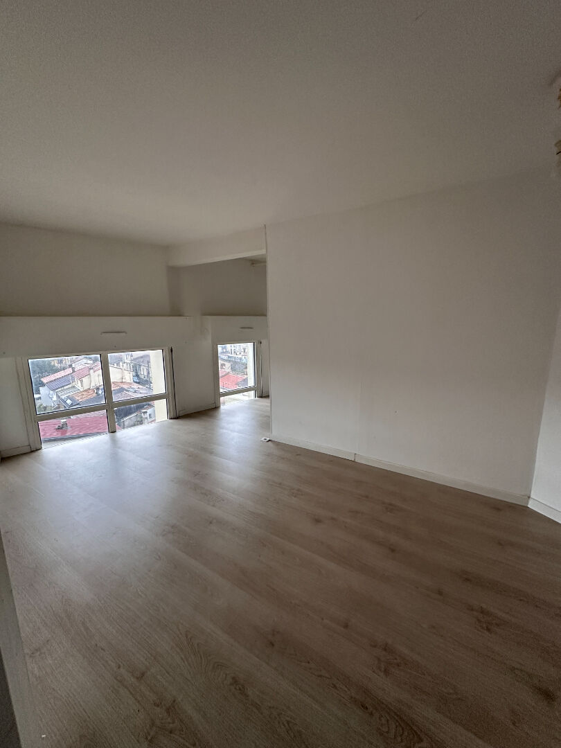 Photo A VENDRE - BORDEAUX NANSOUTY - BARRIERE DE TOULOUSE Appartement T2 image 4/6