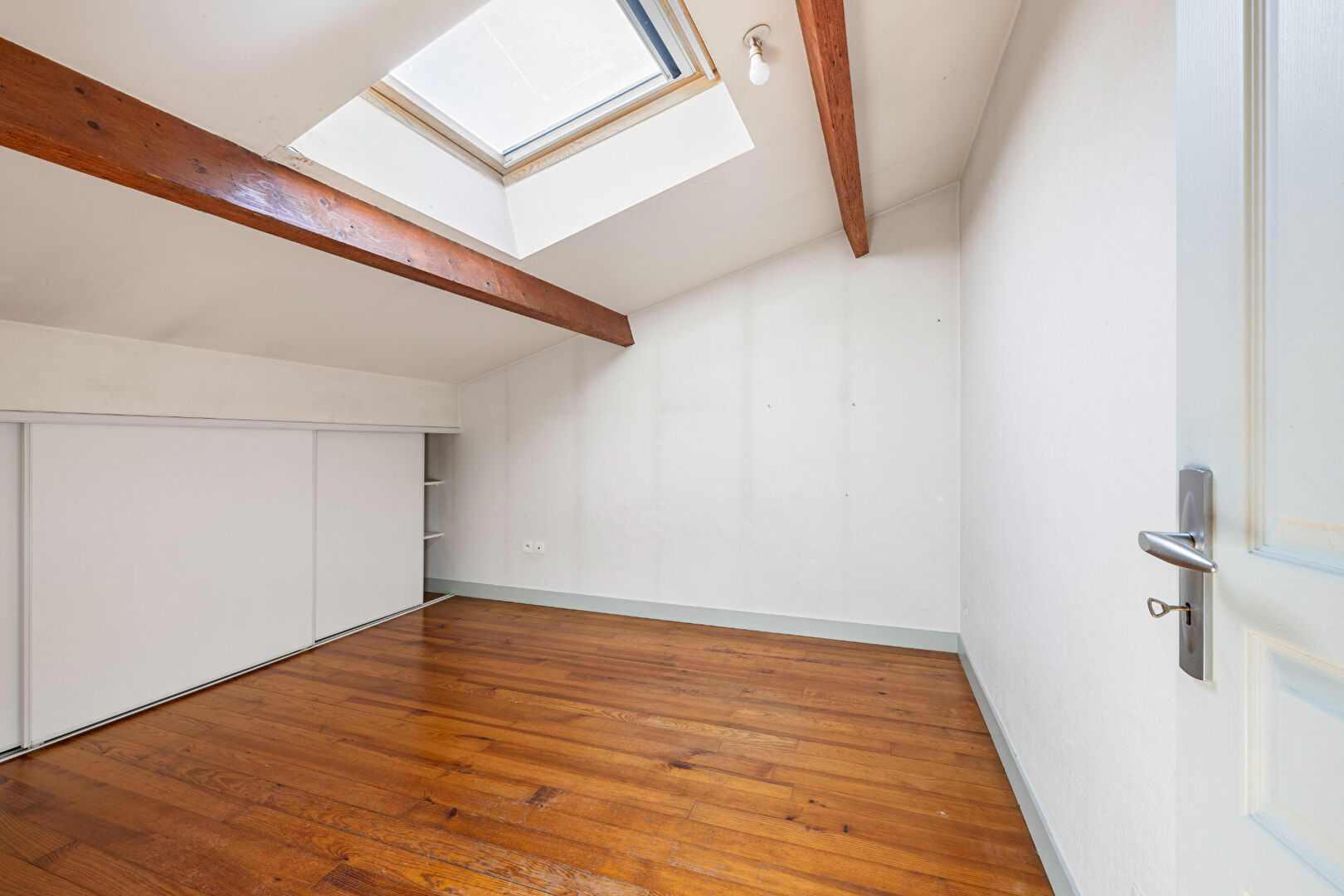 Photo BORDEAUX SAINT-CROIX  APPARTEMENT 3 PIÈCES EN DUPLEX image 5/6