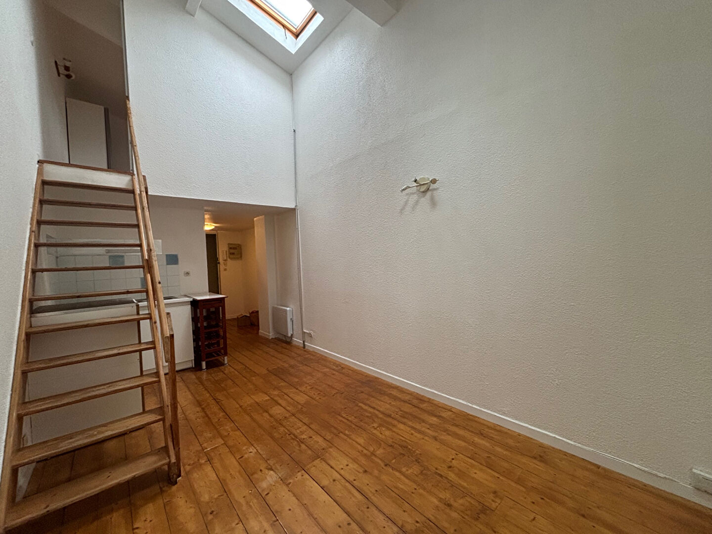 Photo A louer Appartement T2 32m² rue Brémontier image 4/6