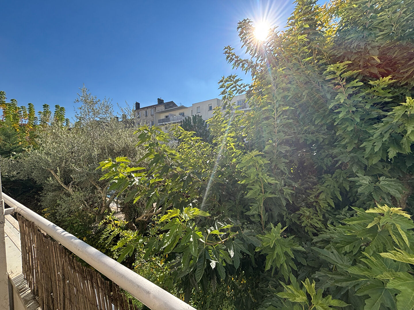 Photo Bordeaux Gare St Jean Appartement Bordeaux 3 pièces 66.95 m2 image 2/6