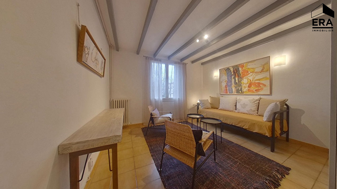 A LOUER - AIX EN PROVENCE - MAGNIFIQUE 1/2 PIECES AVEC PARKING