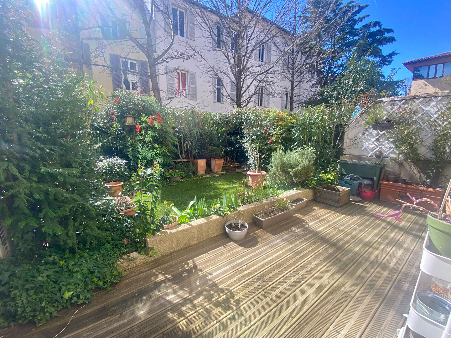 Photo A VENDRE Aix En Provence 3 piéces 78 m² avec jardin et garage dans résidence standing centre ville calme image 1/6