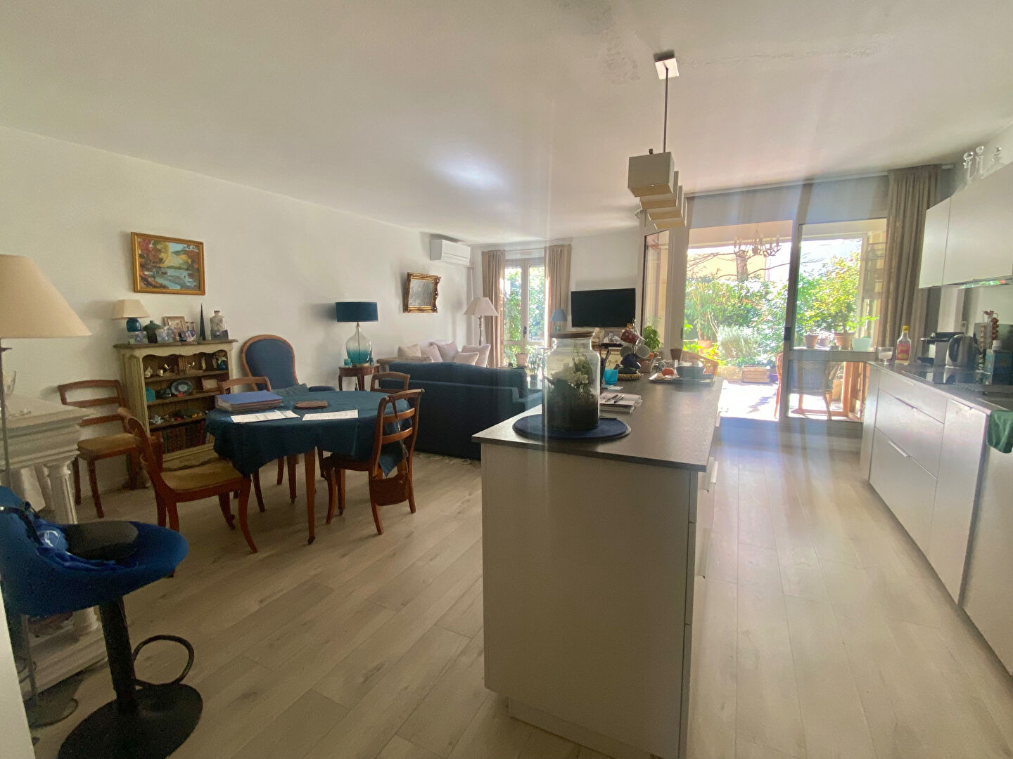 Photo A VENDRE Aix En Provence 3 piéces 78 m² avec jardin et garage dans résidence standing centre ville calme image 2/6