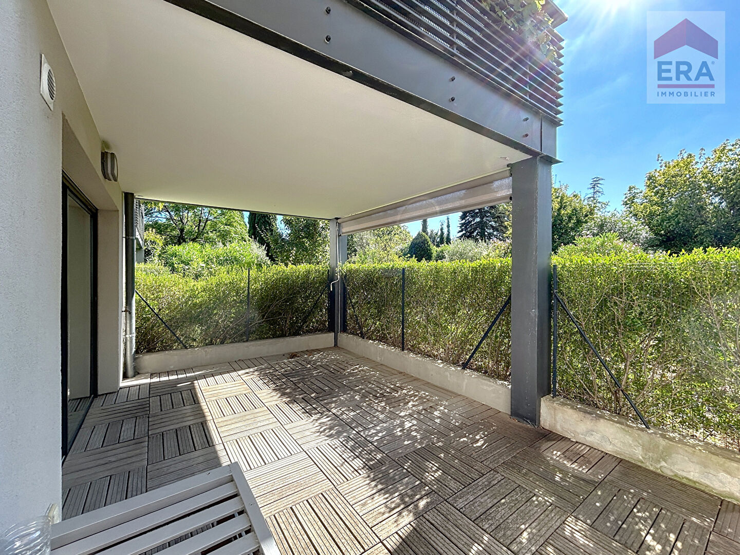 Photo A VENDRE dans résidence fermée un appartement 3/4 pièces avec terrasse et parking centre ville à pied image 5/6