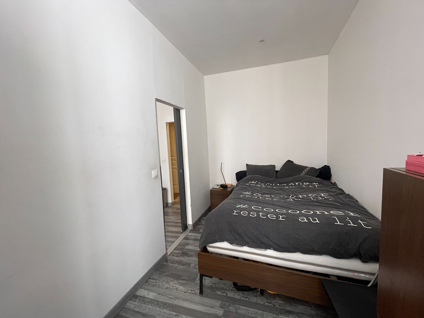 Photo A LOUER - MARSEILLE VIEUX PORT 7EME - 2 PIECES MEUBLE - TRÈS BON ETAT image 6/6