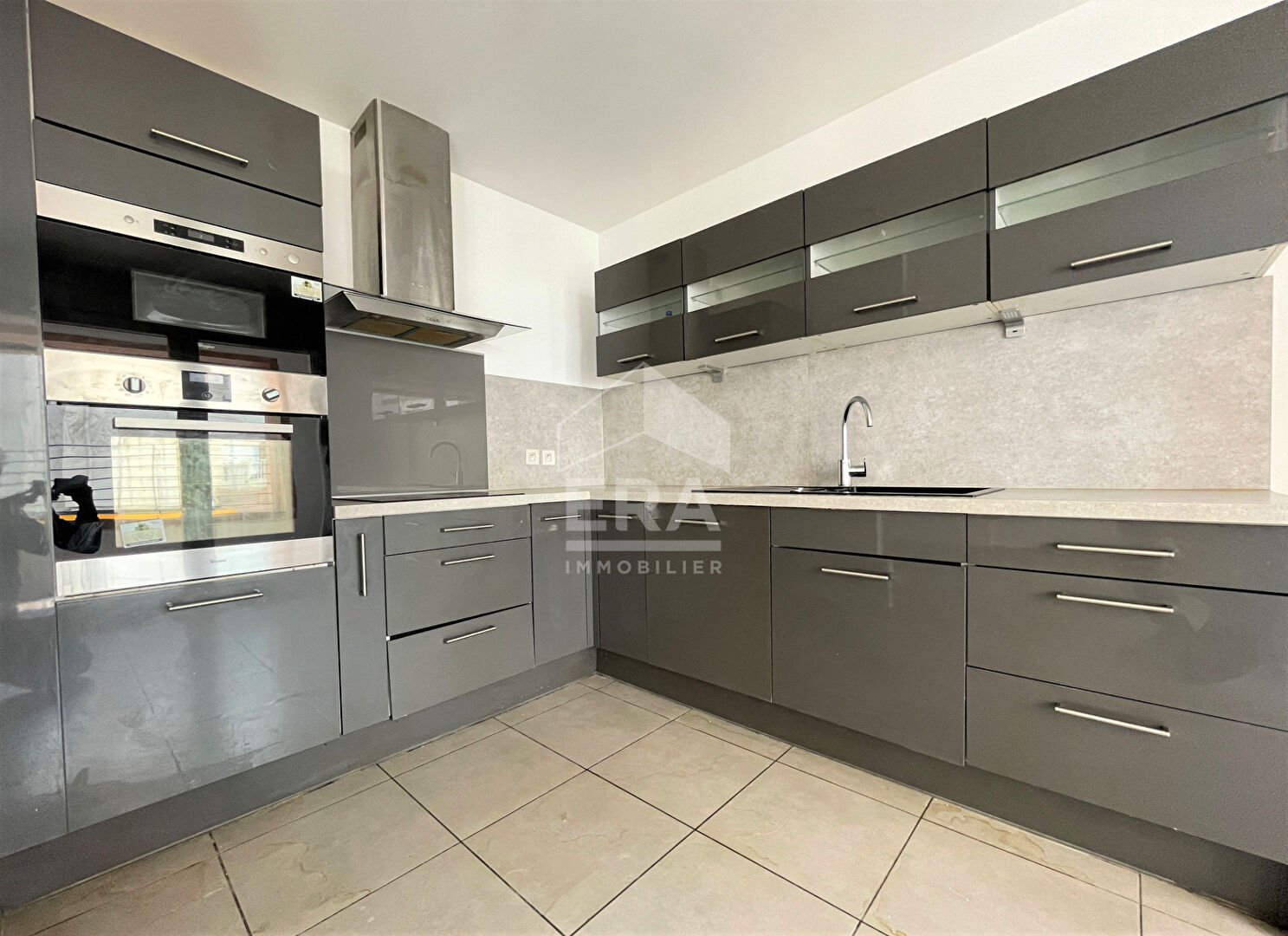 Photo LAUMIERE / CANAL / OURCQ - 3 Pièces de 68.20 m² LC + 4.70m² de Balcon image 6/6