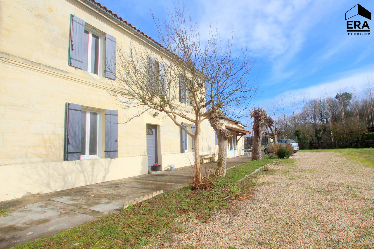 Maison à vendre2 min de Saint denis de Pile SaintDenisdePile 33910