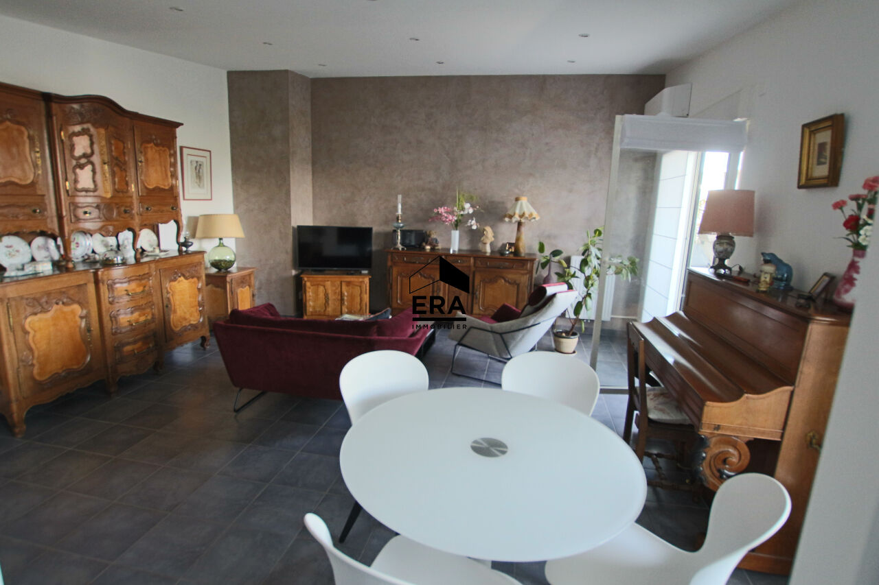 Photo Appartement Bordeaux 4 pièce(s) 87.61 m2 image 2/6