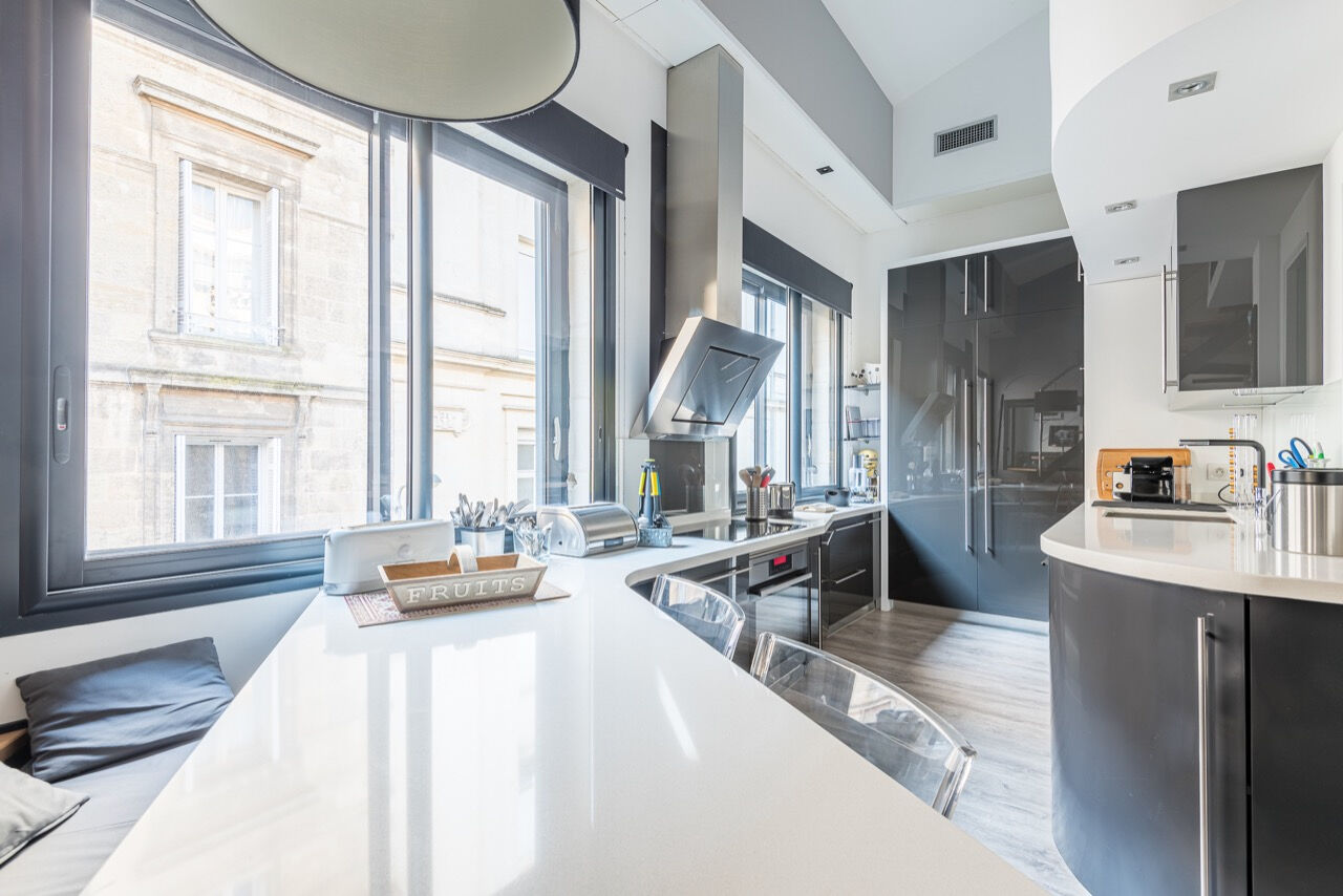 Photo Appt T3 BIS- 82.42m² Bordeaux GAMBETTA avec garage image 2/6