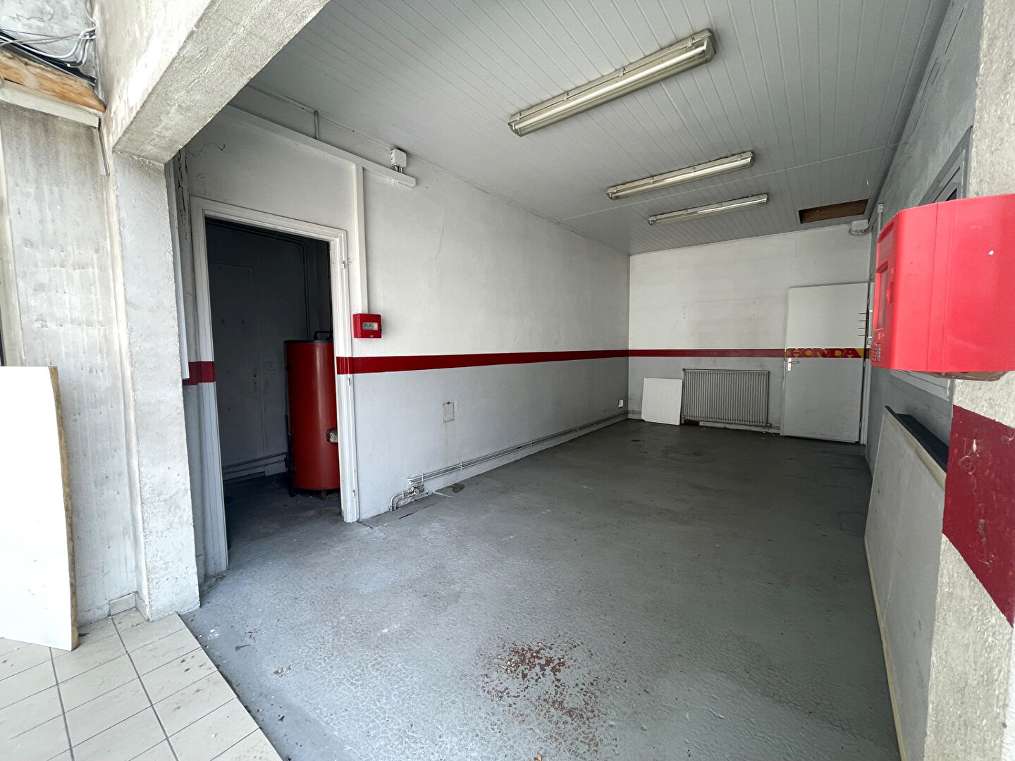 Photo Local commercial à  vendre à Libourne image 4/4