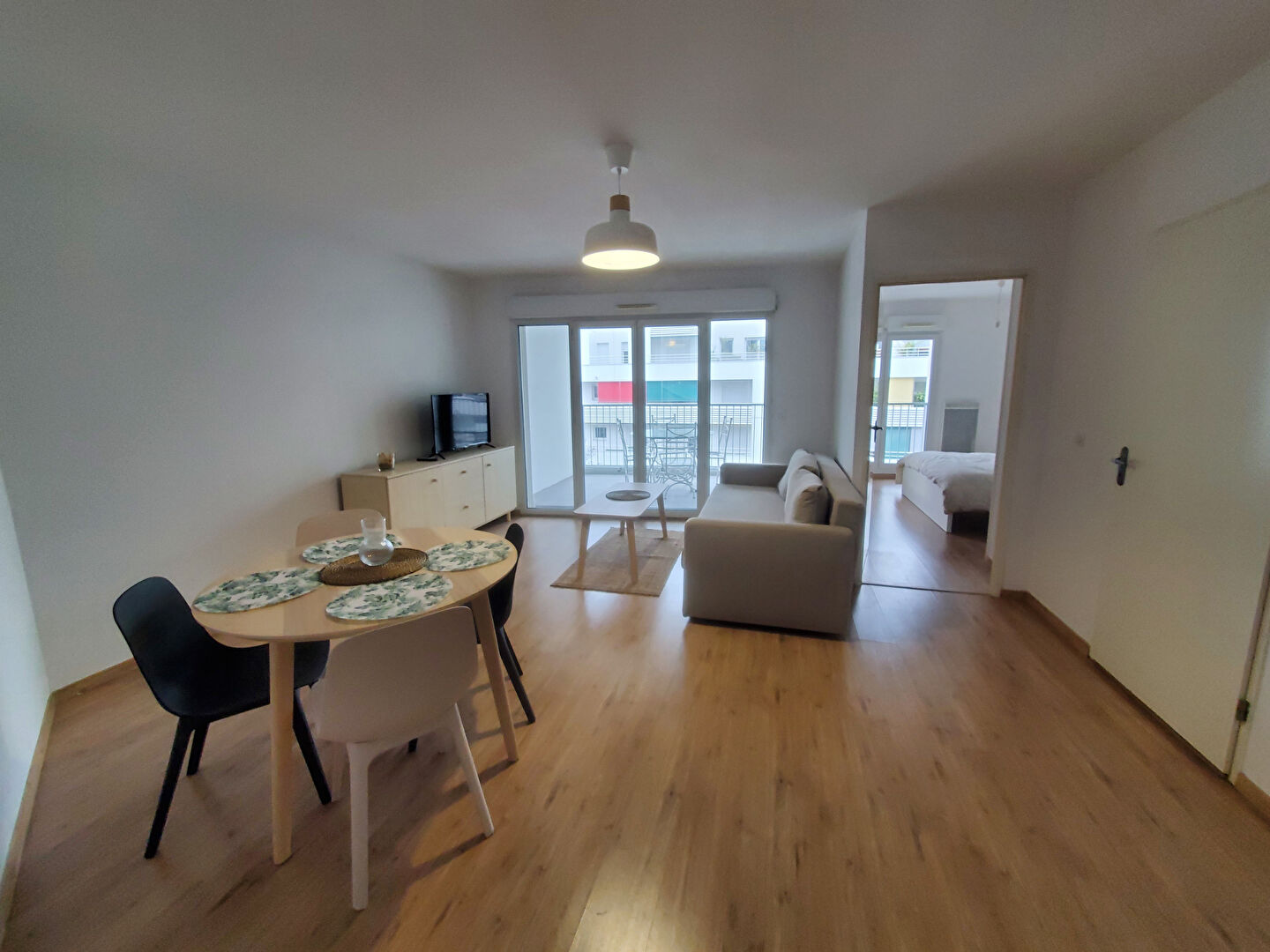 Appartement Bordeaux 2 pièce(s) 46.76 m2