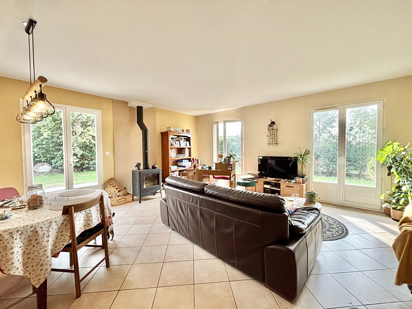 Photo Maison à vendre à Montagne image 2/5