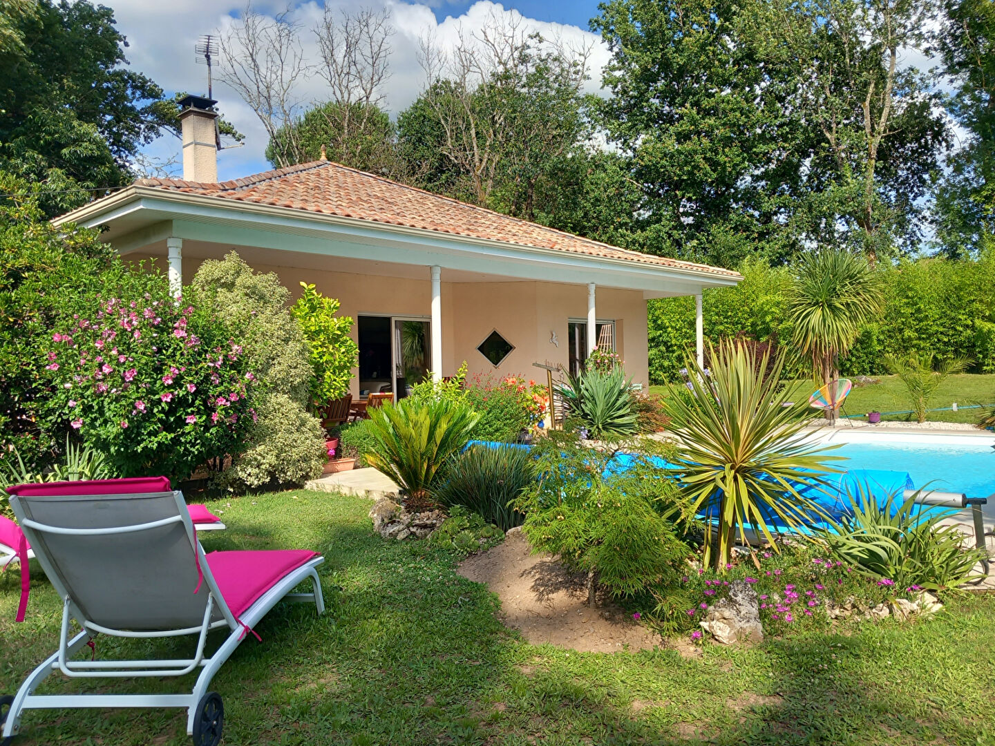 Maison à vendre à  Saint Denis De Pile