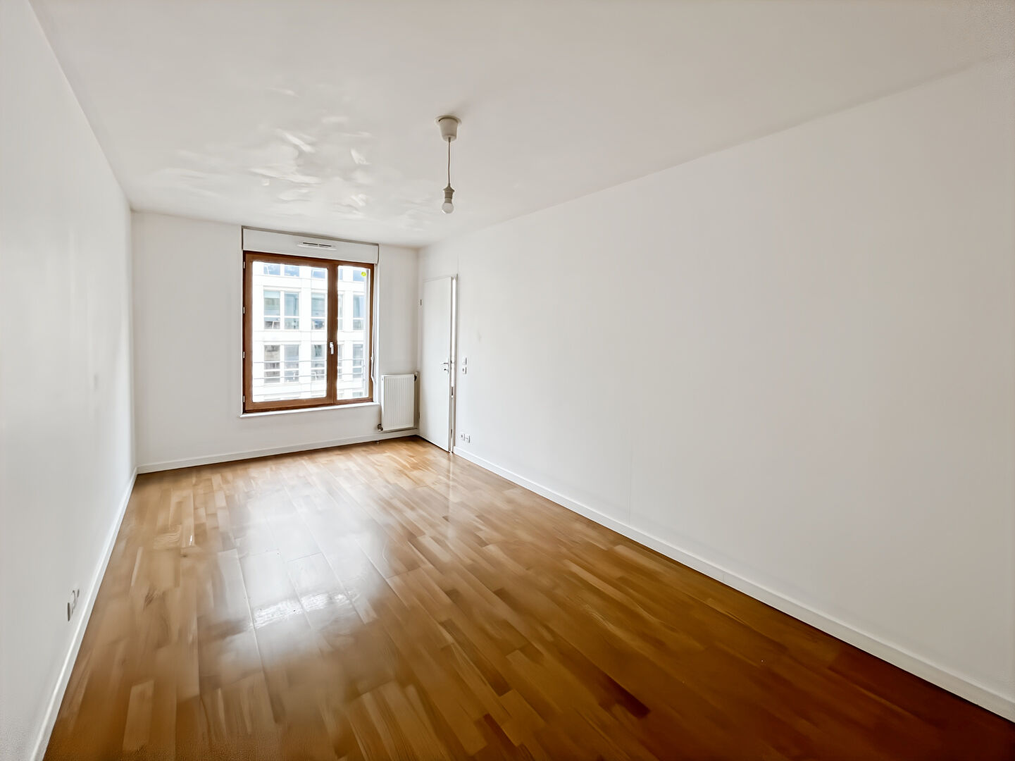 Photo À vendre : Appartement 3 pièces à Bordeaux, secteur Belcier image 3/4