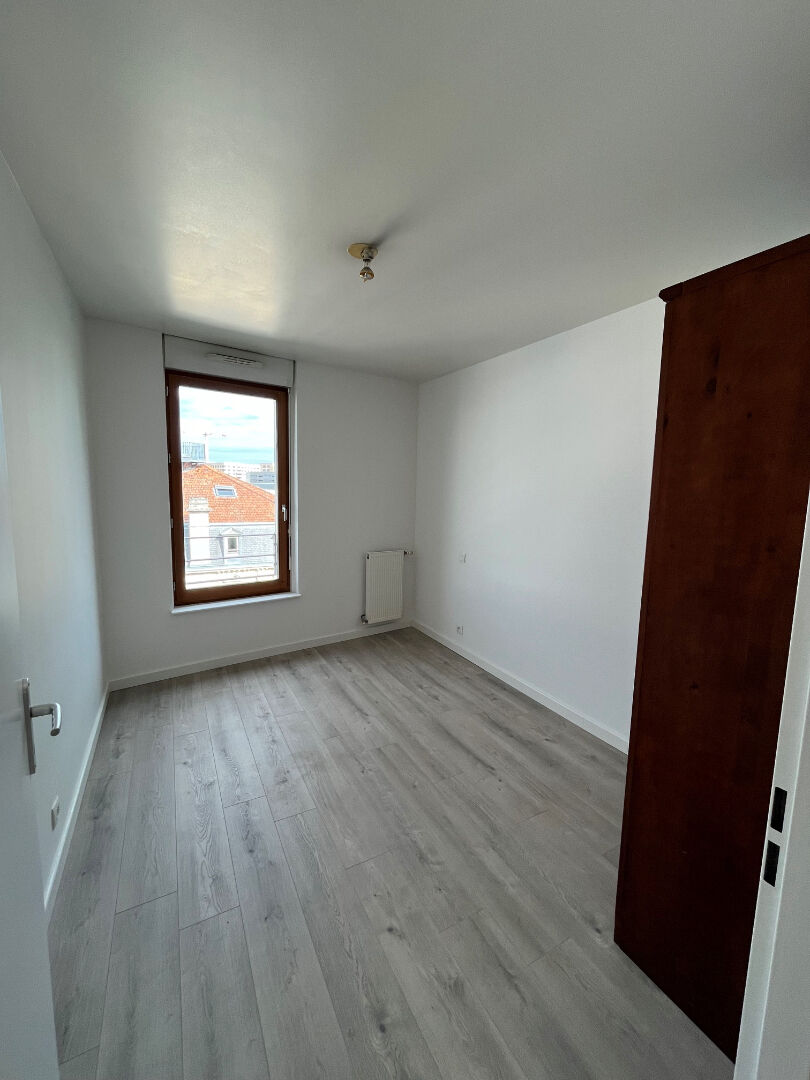 Photo Appartement T4 75.85 m2 Bordeaux Belcier image 3/6