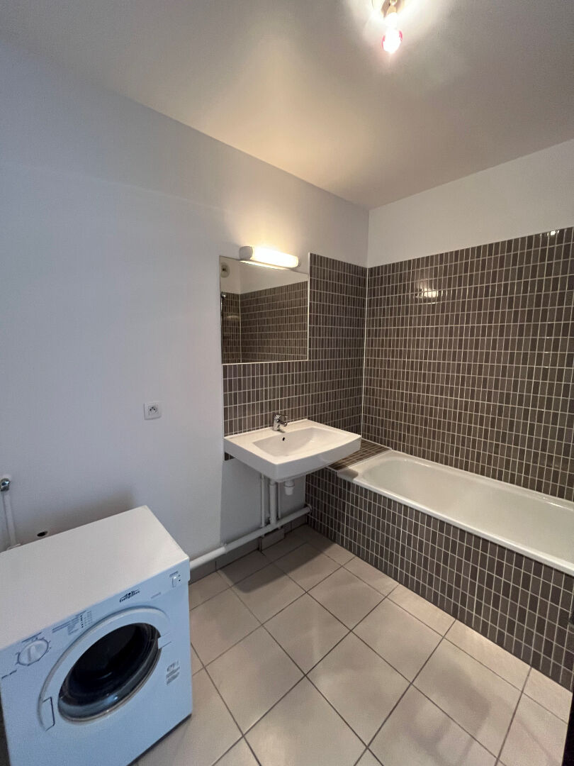 Photo Appartement T4 75.85 m2 Bordeaux Belcier image 5/6